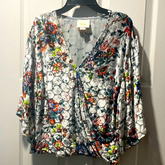 Anthropologie Maeve Umi Wrap Top size Small - Picture 3 of 8